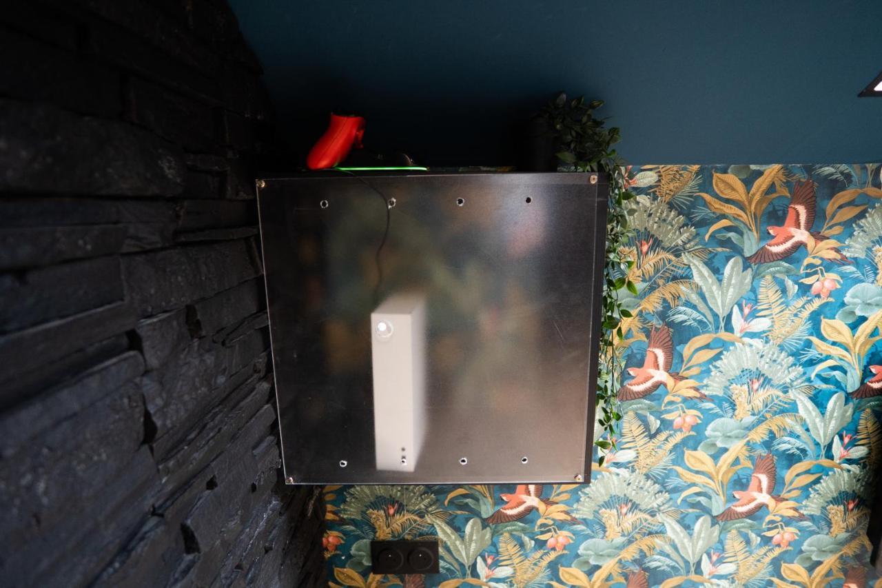 Capsule Color Deluxe Balneo I Ecran Home Cinema I Console De Jeux Trith-Saint-Leger Exterior photo